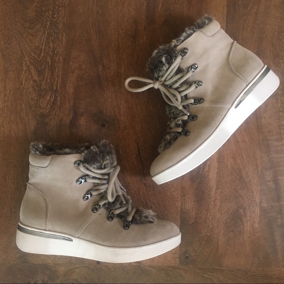 🆕KENNETH COLE Hum Along Leather Hi-Top Sneaker! - Picture 2 of 4
